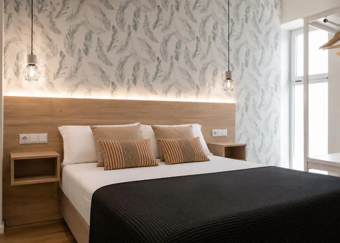 Florit Flats - City Arts & Port Suites - 15 Min Beach