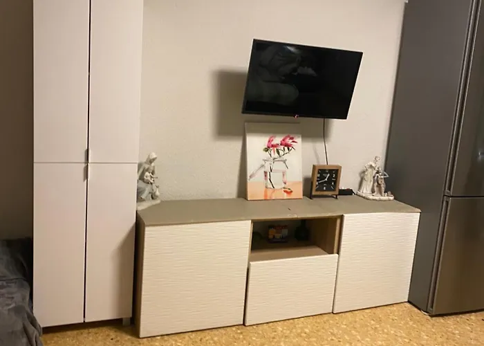 Rooms Near The Beach Cabanyal And Universities