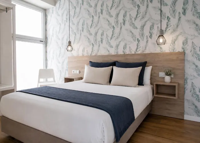 Florit Flats - City Arts & Port Suites - 15 Min Beach