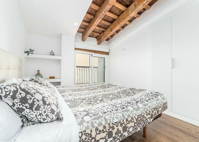 Appartamento Florit Flats - Center 2Br 2Ba Attic Terrace View Wifi Ac Valenza, Spagna