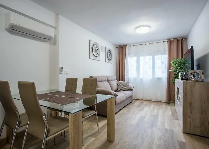 Versus Apartments Near City Of Arts 2 Valenza, Spagna