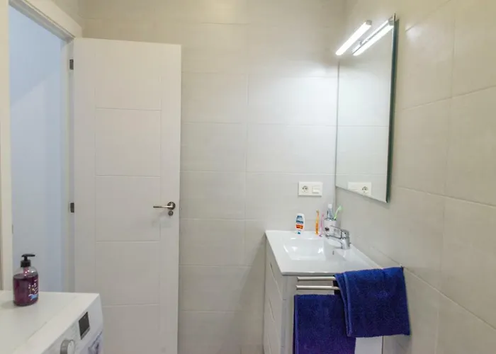 Apartamento Cerca De La Playa Y El Centro Valenza, Spagna