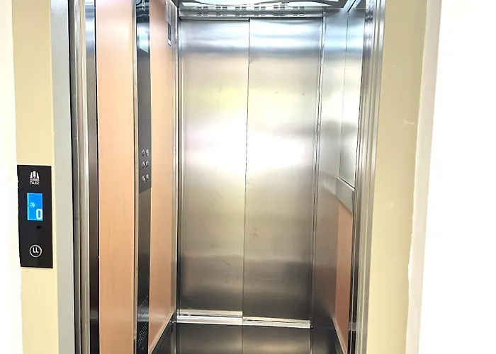 Almar 52 Suites
