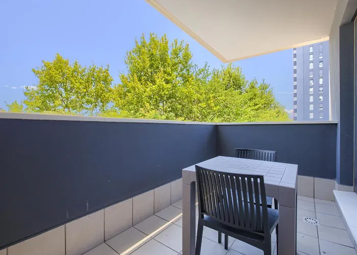 Arena 20 Suites
