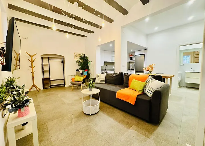 Design & Stylish House In The Center Of Valencia